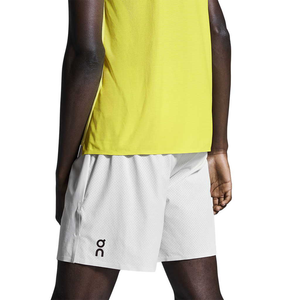 ON 7  Performance Shorts