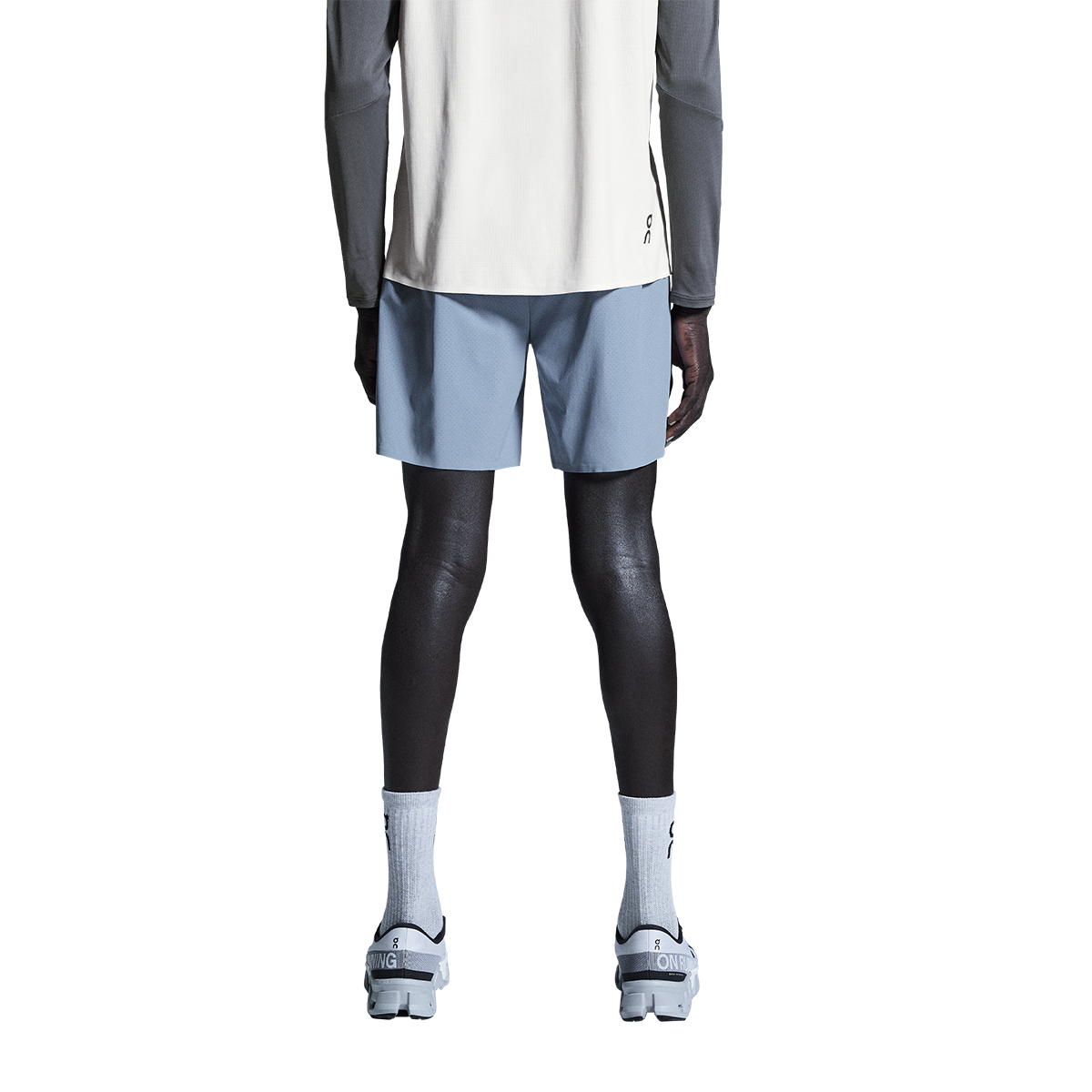 ON 7  Performance Shorts