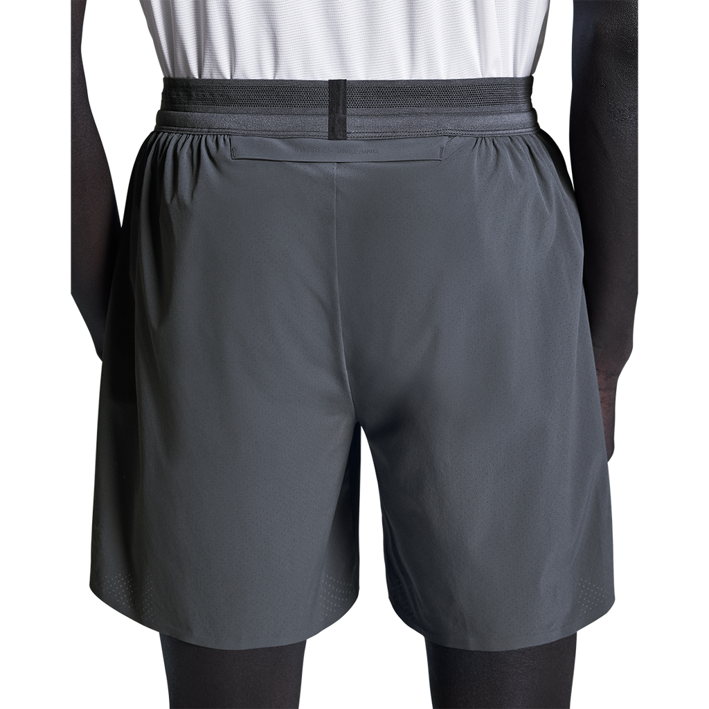 ON 7  Performance Shorts