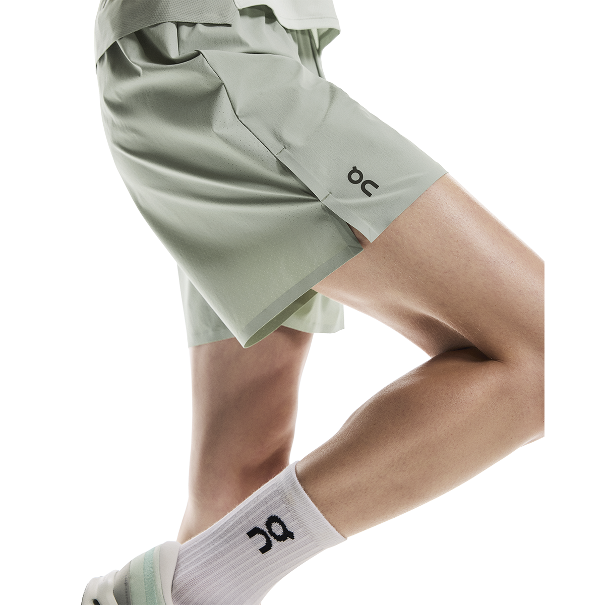 ON 5  Performance Shorts