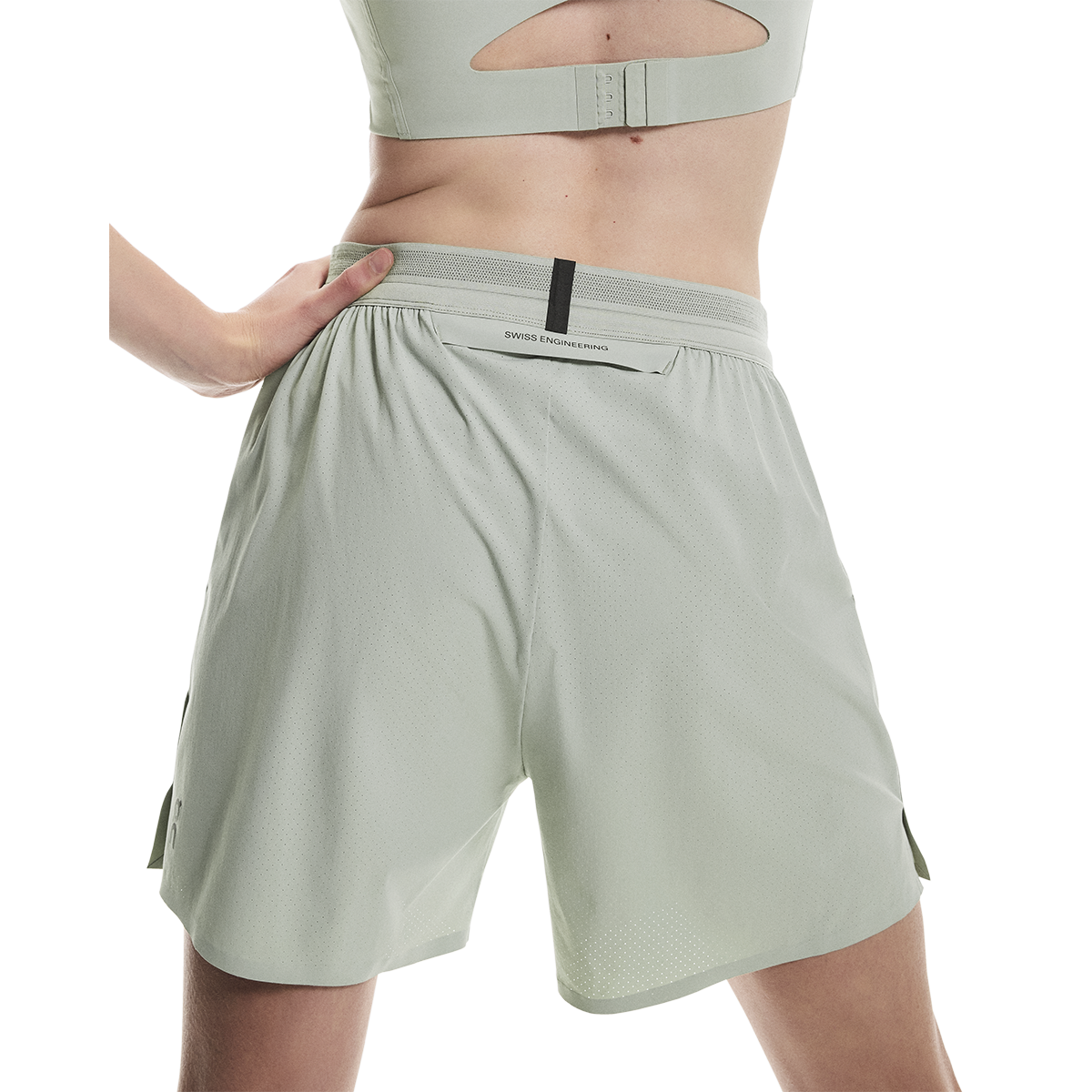 ON 5  Performance Shorts