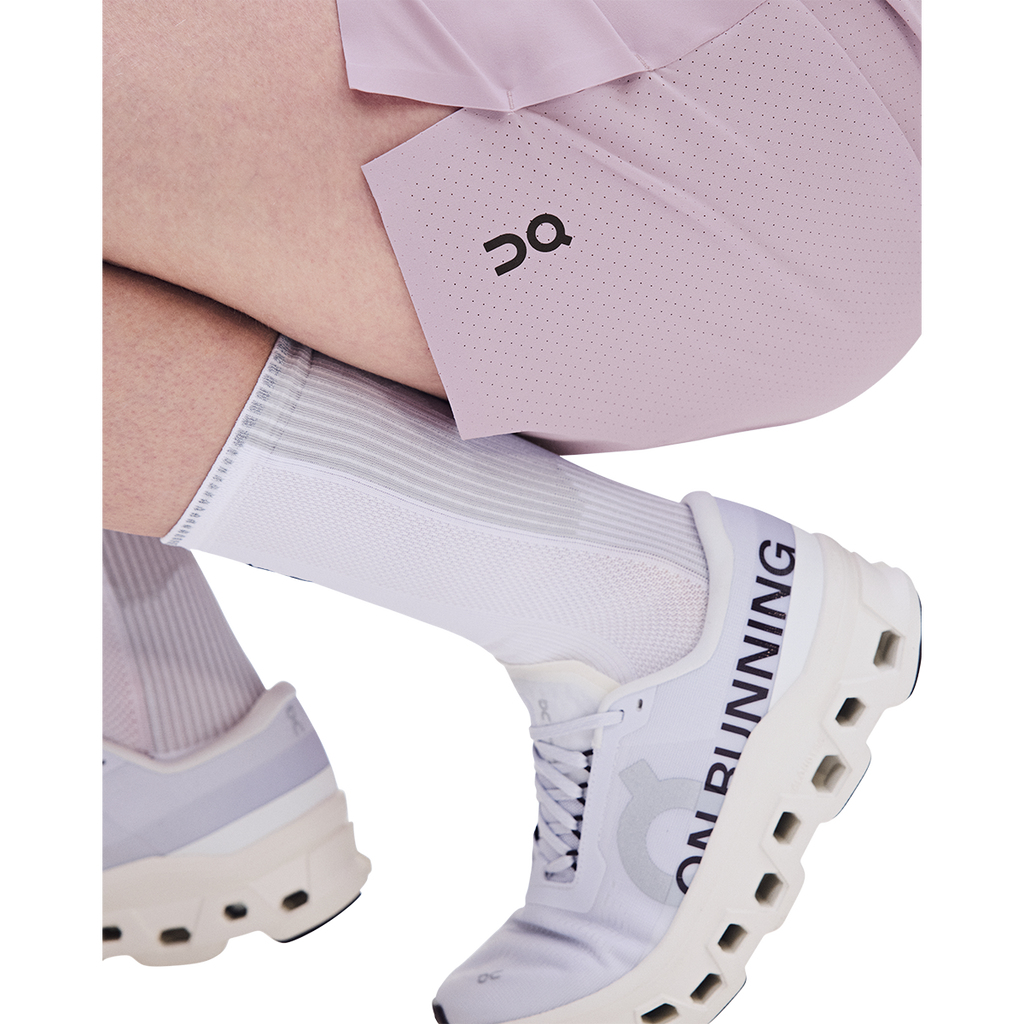ON 5  Performance Shorts