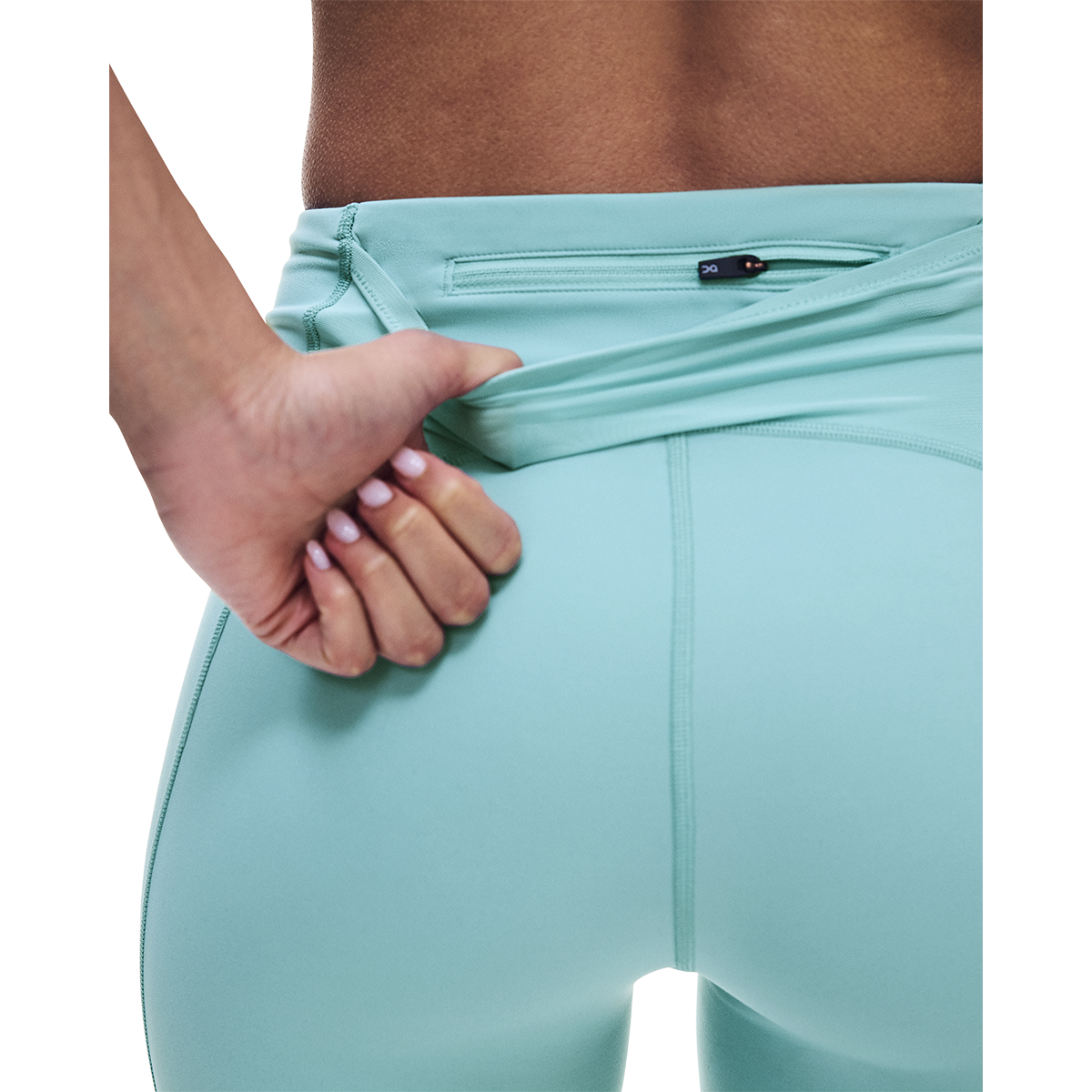 ON Performance Tights Short