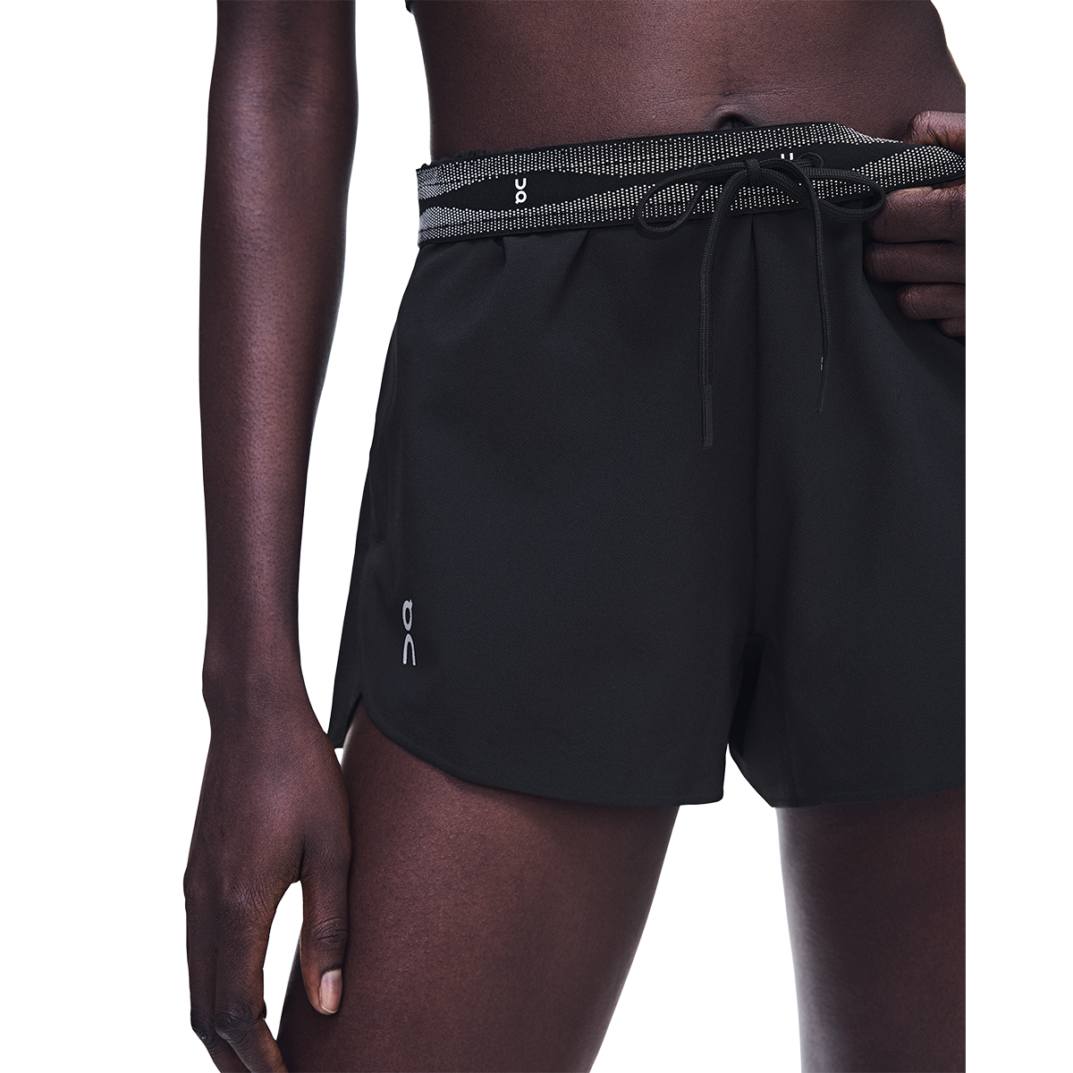 ON Train Shorts 3