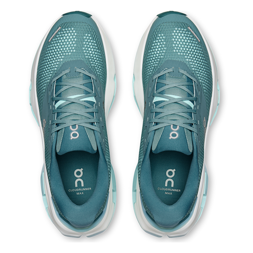 ON Cloudrunner 3 Max