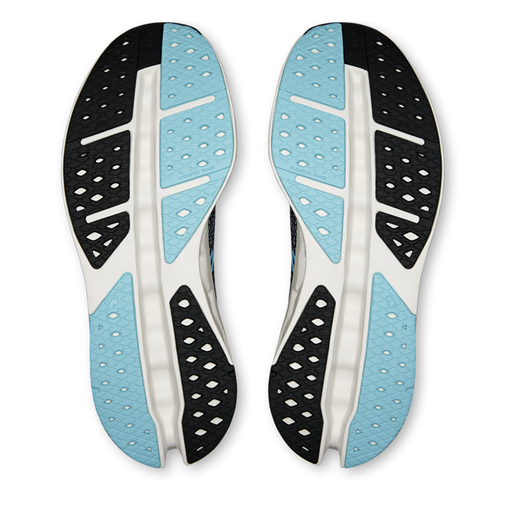 ON Cloudsurfer Max