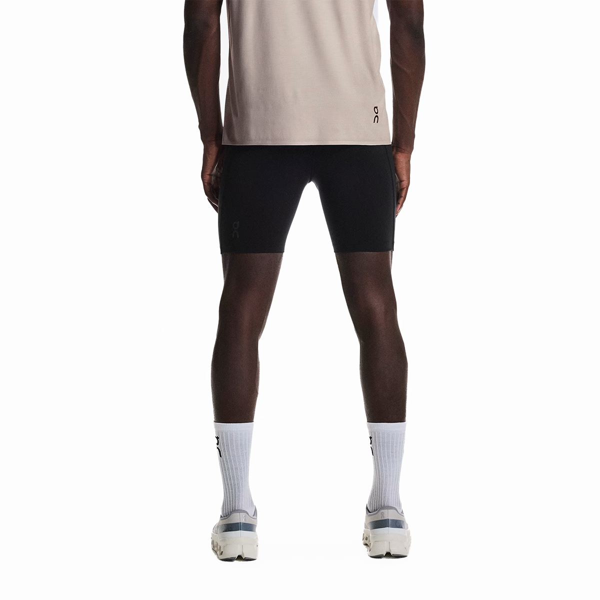 ON 8  Performance Tights